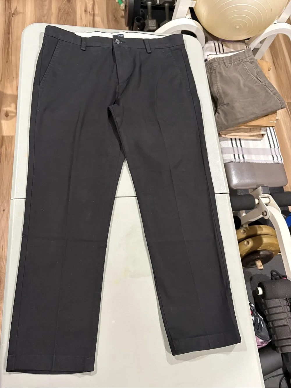 Dockers Men's Black Slim Fit Straight-Leg Chinos, 36 x 29